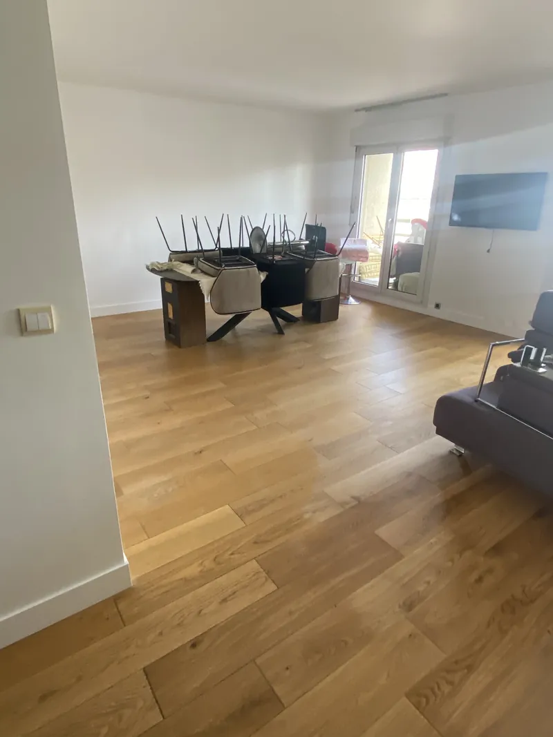 Séjour lumineux avec parquet à Vincennes, Val-de-Marne